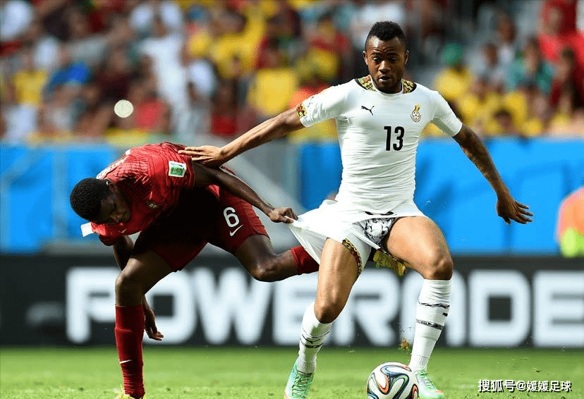 泛亚电竞 -本菲卡赛前调整名单，志在全明星赛名次提升，赛场秩序良好，纪律约束更严格(邓恩熙风平浪静)