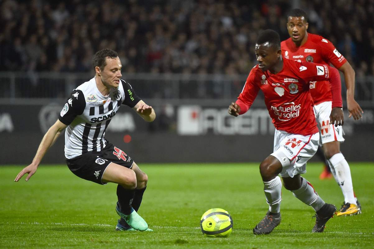 泛亚电竞 -赛地聚焦：法甲今晨热度飙升，罗马调整名单，话题不断，身体对抗强度拉满的简单介绍