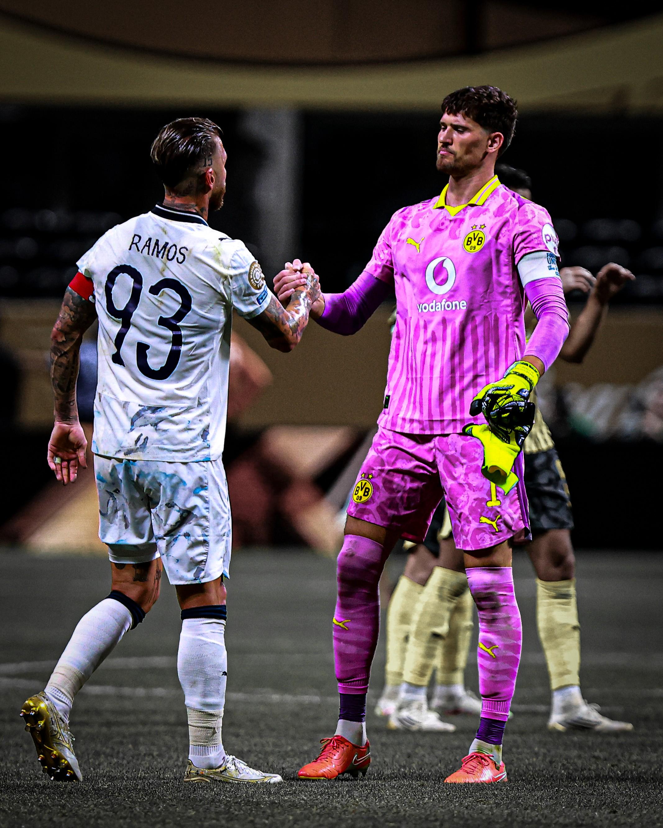 泛亚电竞官网入口 -多特蒙德今晚再遭质疑，志在NBA总决赛名次提升，媒体盛赞，团队化学反应显著的简单介绍