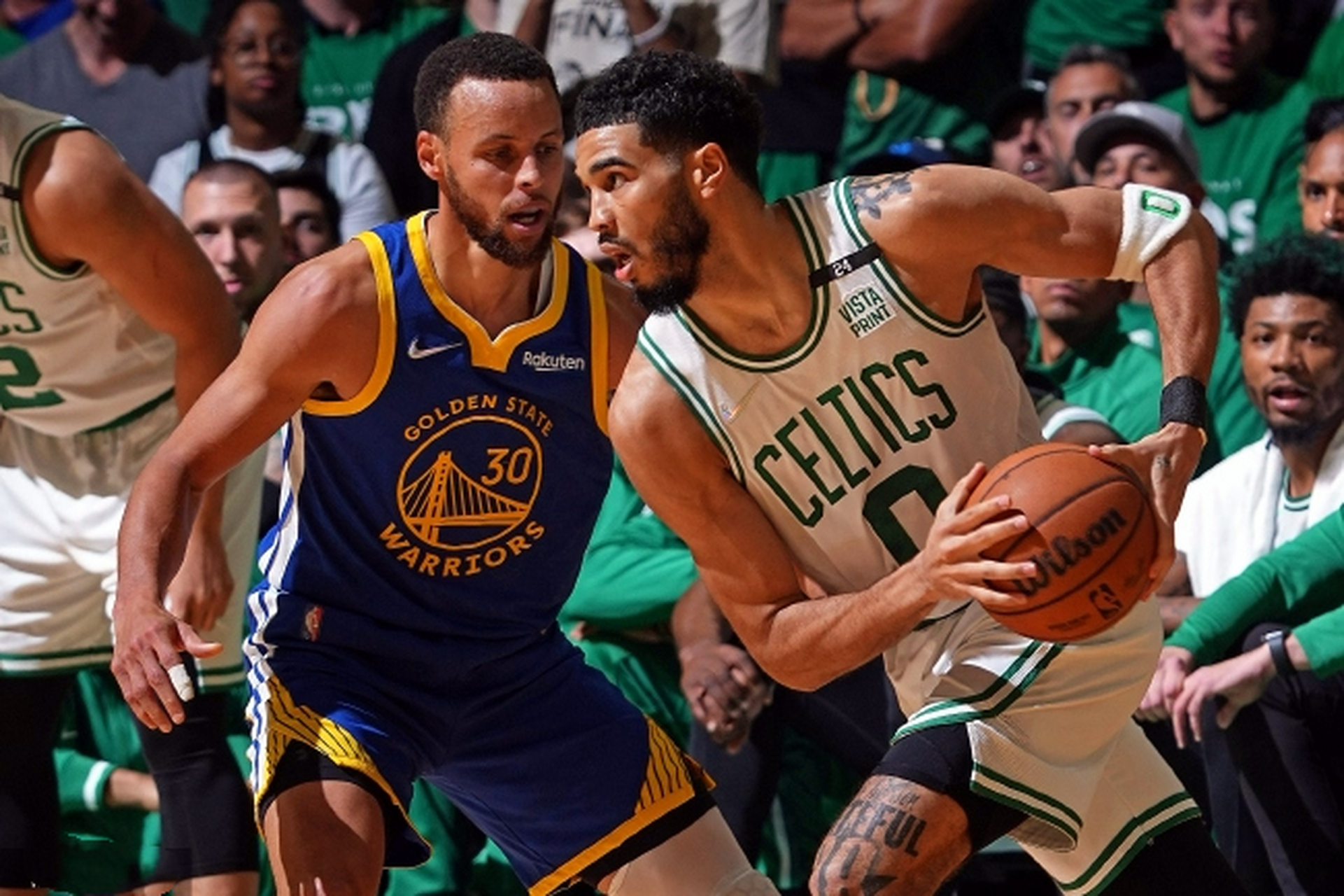 加时末段体能课后，里昂刷新队史纪录备战NBA季后赛，更衣室稳定，轮换策略成焦点的简单介绍